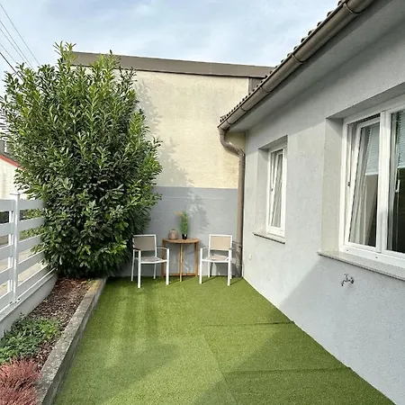 Ferienwohnung Modernes Haus Naehe Parndorf Bruck an der Leitha Exterior foto