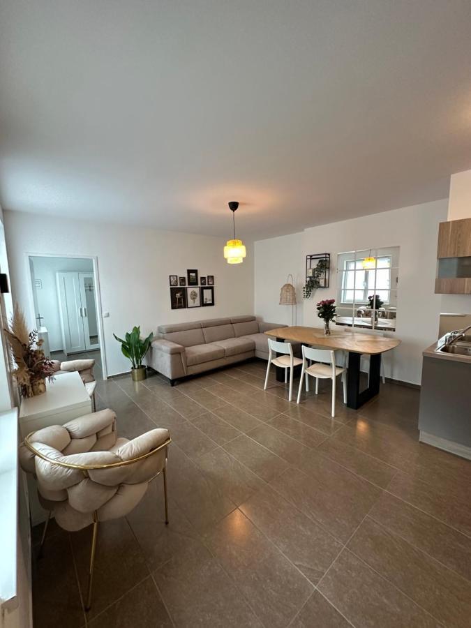 Modernes Haus Naehe Parndorf *
